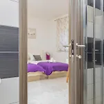 Apartman Pet Friendly In With Wifi Póla