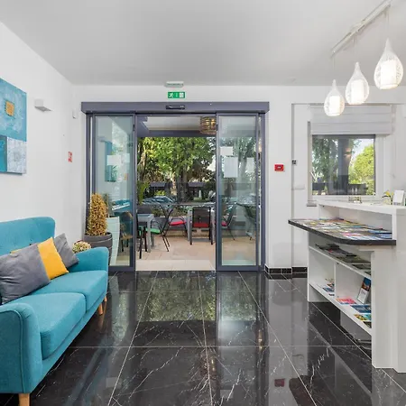 アパート Awesome In With Wifi