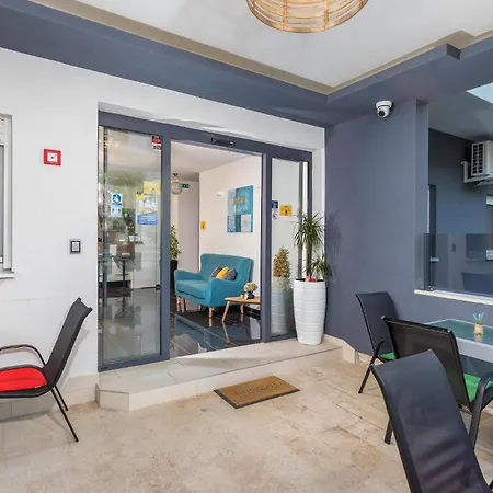 Awesome In With Wifi * プーラ